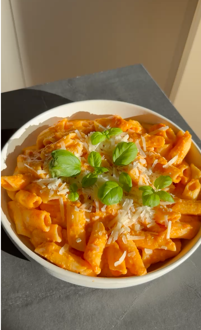 Pastasauce med røde linser